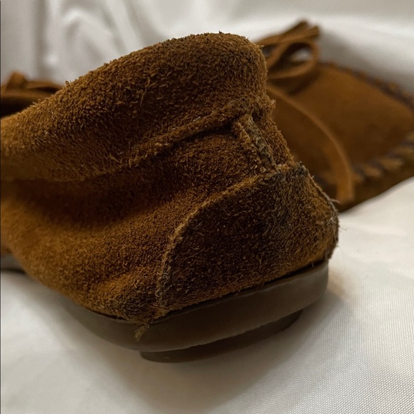 ❤️ Minnetonka Classic Brown Suede Leather Fringe Moccasins, Ladies Size 8 - Picture 5 of 9